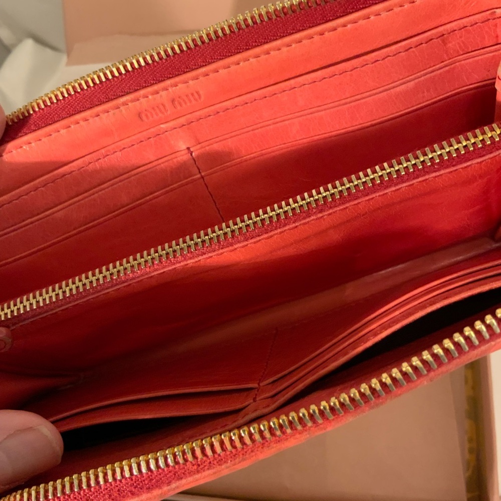 Miu Miu Wallet - image 6